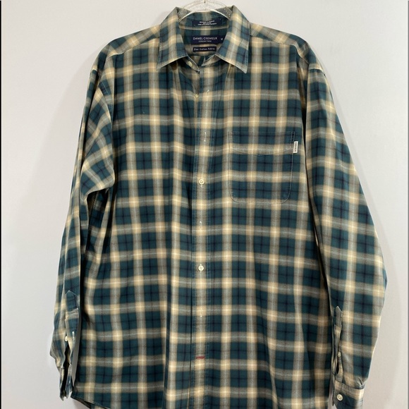 Daniel Cremieux Other - Daniel Cremieux collection Fine Italian fabric